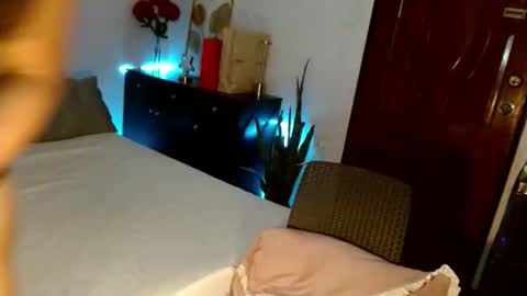 Snapshot of analordgoddessxx chatting on January 16, 2026, 9:52 pm Thena online show from January 16, 2026, 9:52 pm