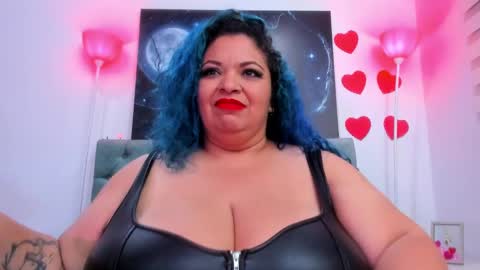 Snapshot of anamariiarios chatting on March 8, 2025, 9:18 pm Ana Maria online show from March 8, 2025, 9:18 pm