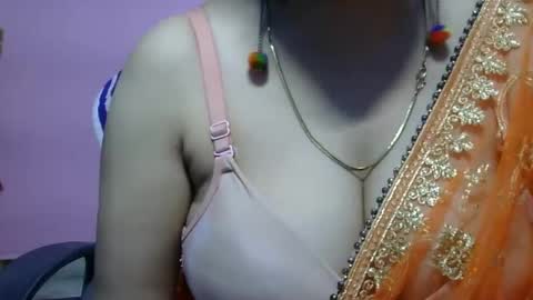 anamika794088 online show from December 8, 2024, 4:28 pm