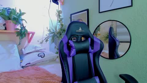 ana online show from January 28, 2025, 7:22 am