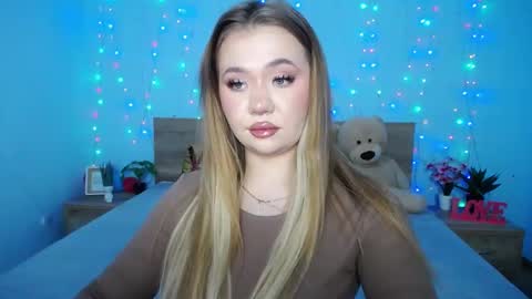 anastacyyellig online show from January 30, 2025, 11:33 am