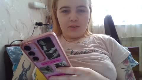 Anastasia online show from March 9, 2026, 6:39 am