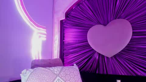 anastasia online show from May 15, 2026, 1:40 pm