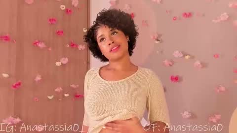Snapshot of anastassia__ chatting on February 20, 2025, 1:25 am Anastassia online show from February 20, 2025, 1:25 am