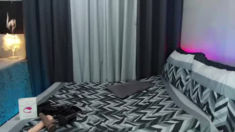 Snapshot of anawalters chatting on December 19, 2024, 5:07 am anawalters online show from December 19, 2024, 5:07 am