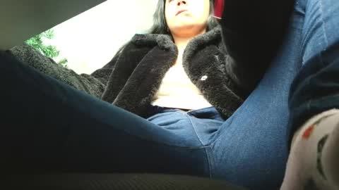   online show from November 22, 2025, 1:43 pm