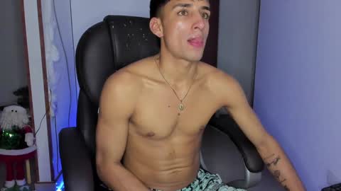 Snapshot of ander_012 chatting on December 11, 2024, 11:21 pm Ander Arias online show from December 11, 2024, 11:21 pm
