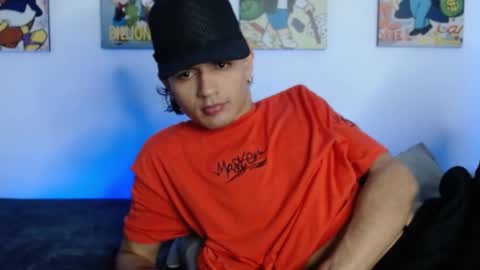 andersonZ98 online show from February 2, 2025, 4:26 am