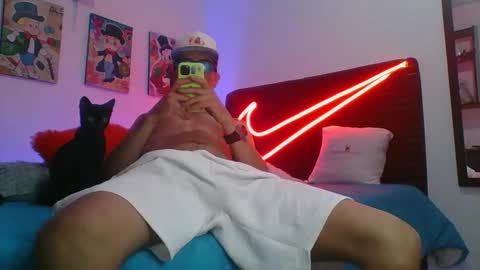 andersonZ98 online show from October 13, 2025, 7:58 pm