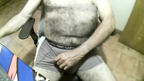 Snapshot of andipecas69 chatting on December 4, 2025, 12:14 pm andipecas69 online show from December 4, 2025, 12:14 pm