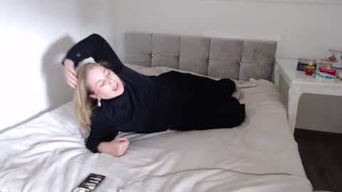 Andorphin online show from October 20, 2025, 9:54 am