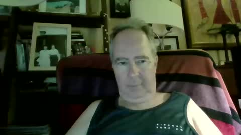 andre6045 online show from October 5, 2025, 9:45 pm