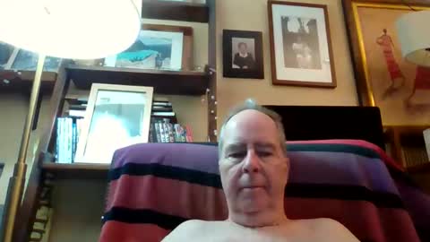 andre6045 online show from December 17, 2025, 6:47 pm
