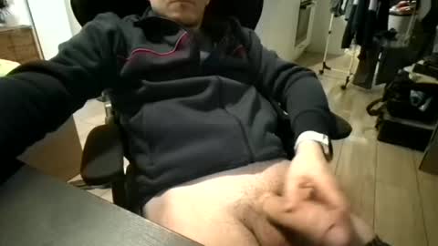 my skyp       ericson1976 online show from March 2, 2026, 7:21 pm