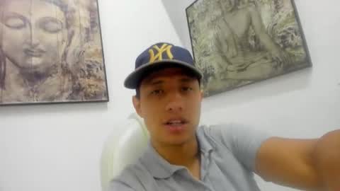 Snapshot of andre_blow chatting on September 11, 2025, 11:21 am Andre Blow online show from September 11, 2025, 11:21 am