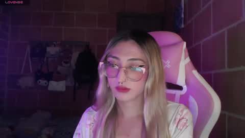 Andrea  online show from July 24, 2026, 5:38 am