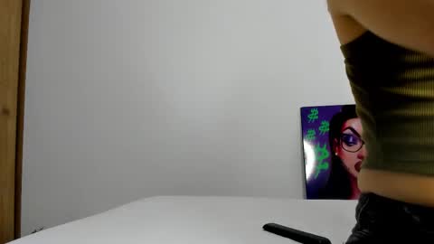 Snapshot of andrea_cherryy_ chatting on November 15, 2025, 2:35 pm Andrea Cherry online show from November 15, 2025, 2:35 pm