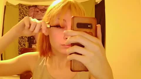 andrea online show from November 21, 2025, 6:01 am