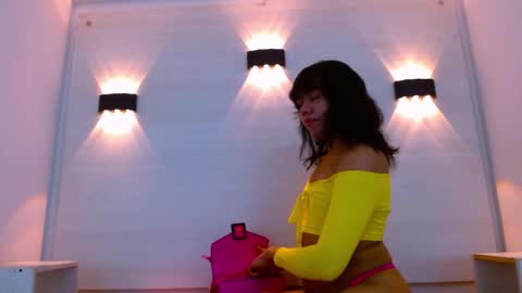 Andres Gil online show from December 14, 2025, 6:23 pm