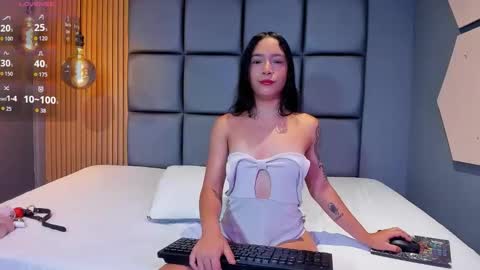 Snapshot of andrea_love01 chatting on September 9, 2025, 12:48 pm ANDREA online show from September 9, 2025, 12:48 pm