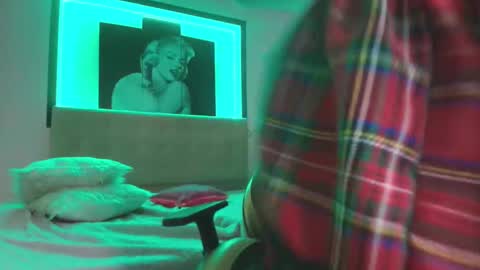 Snapshot of andrea_ramoss_ chatting on February 20, 2025, 5:44 am Andrea Ramos online show from February 20, 2025, 5:44 am