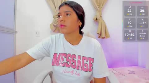 Snapshot of andrea_sancheez chatting on December 1, 2025, 6:57 pm Andrea online show from December 1, 2025, 6:57 pm