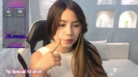 andrea_tx online show from June 2, 2026, 12:40 pm