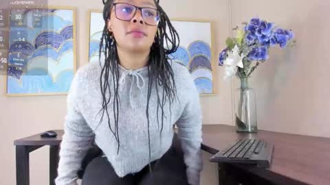 Snapshot of andreaa_zoee_ chatting on November 24, 2025, 2:39 pm Andrea Zoelins online show from November 24, 2025, 2:39 pm