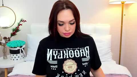 Andrea online show from December 18, 2025, 1:39 pm