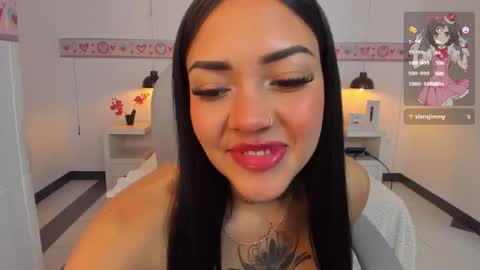 Snapshot of andreag_ chatting on December 4, 2025, 4:11 am Andrea online show from December 4, 2025, 4:11 am