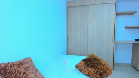 Snapshot of andreamodel chatting on March 7, 2025, 2:34 pm andrea online show from March 7, 2025, 2:34 pm