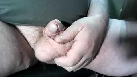 Snapshot of andreas40cc chatting on December 5, 2024, 7:05 am Andreas40CC online show from December 5, 2024, 7:05 am