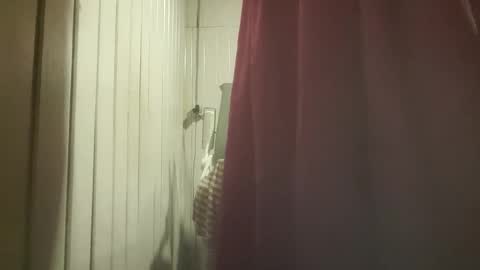 andreasdeep69 online show from November 24, 2025, 2:22 am