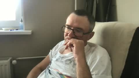 andreass60 online show from September 9, 2025, 10:26 am