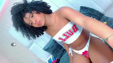 Snapshot of andreayano chatting on September 22, 2025, 6:15 am andreayano online show from September 22, 2025, 6:15 am