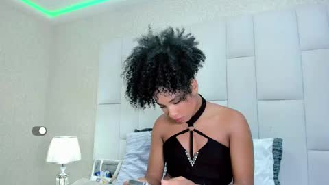 Snapshot of andreayano chatting on October 1, 2025, 5:02 am andreayano online show from October 1, 2025, 5:02 am