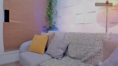 Snapshot of andrecastaneda chatting on January 7, 2026, 7:49 pm Andre Castaneda online show from January 7, 2026, 7:49 pm