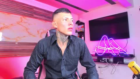 Snapshot of andrees_s chatting on November 12, 2025, 2:12 am andrees_s online show from November 12, 2025, 2:12 am