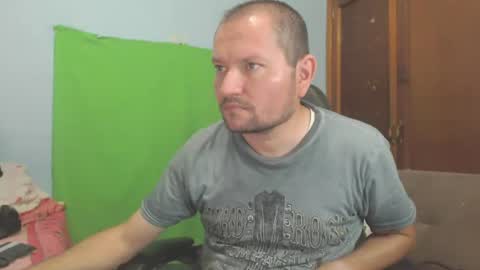 andres055555 online show from July 23, 2026, 2:53 am
