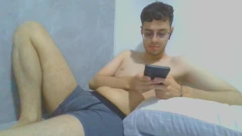 Snapshot of andres129494 chatting on November 29, 2025, 11:41 pm andres129494 online show from November 29, 2025, 11:41 pm