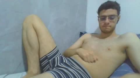 Snapshot of andres129494 chatting on December 18, 2025, 2:28 am andres129494 online show from December 18, 2025, 2:28 am