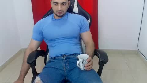 Snapshot of andres180950734 chatting on September 11, 2025, 12:05 pm andres180950734 online show from September 11, 2025, 12:05 pm