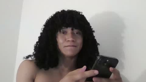 Snapshot of andres_troya chatting on December 5, 2025, 1:58 am andres online show from December 5, 2025, 1:58 am