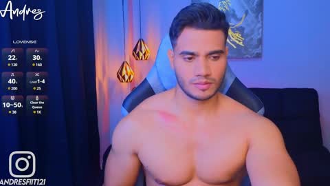 Snapshot of andresfiit chatting on December 4, 2024, 2:53 am Andres online show from December 4, 2024, 2:53 am