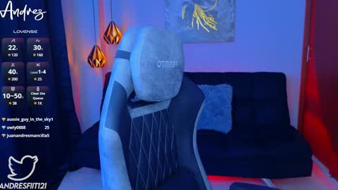 Snapshot of andresfiit chatting on December 11, 2024, 5:43 am Andres online show from December 11, 2024, 5:43 am