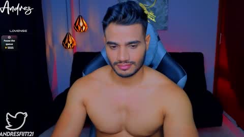 Snapshot of andresfiit chatting on December 20, 2024, 3:25 am Andres online show from December 20, 2024, 3:25 am