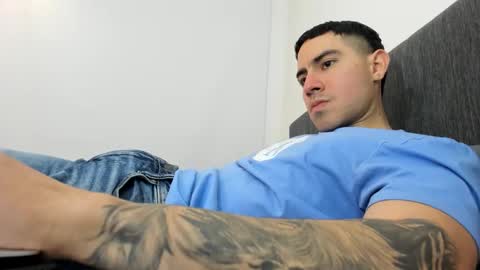 onlyfanscallmegotter online show from October 23, 2025, 4:01 am