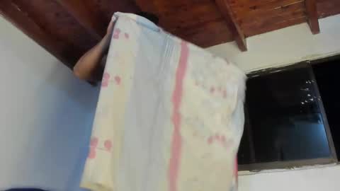 Snapshot of andressmith__ chatting on March 18, 2026, 8:39 am Andres online show from March 18, 2026, 8:39 am