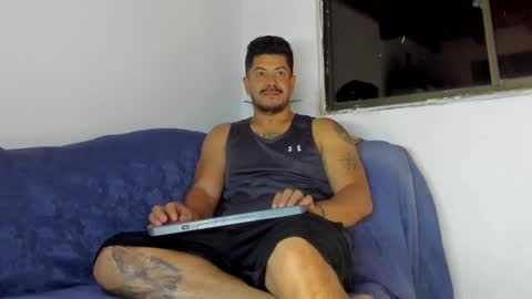 Snapshot of andressmith__ chatting on March 25, 2026, 7:36 am Andres online show from March 25, 2026, 7:36 am