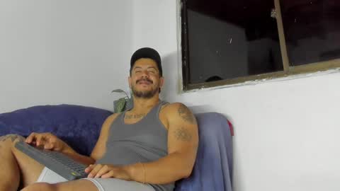Snapshot of andressmith__ chatting on April 4, 2026, 8:12 am Andres online show from April 4, 2026, 8:12 am